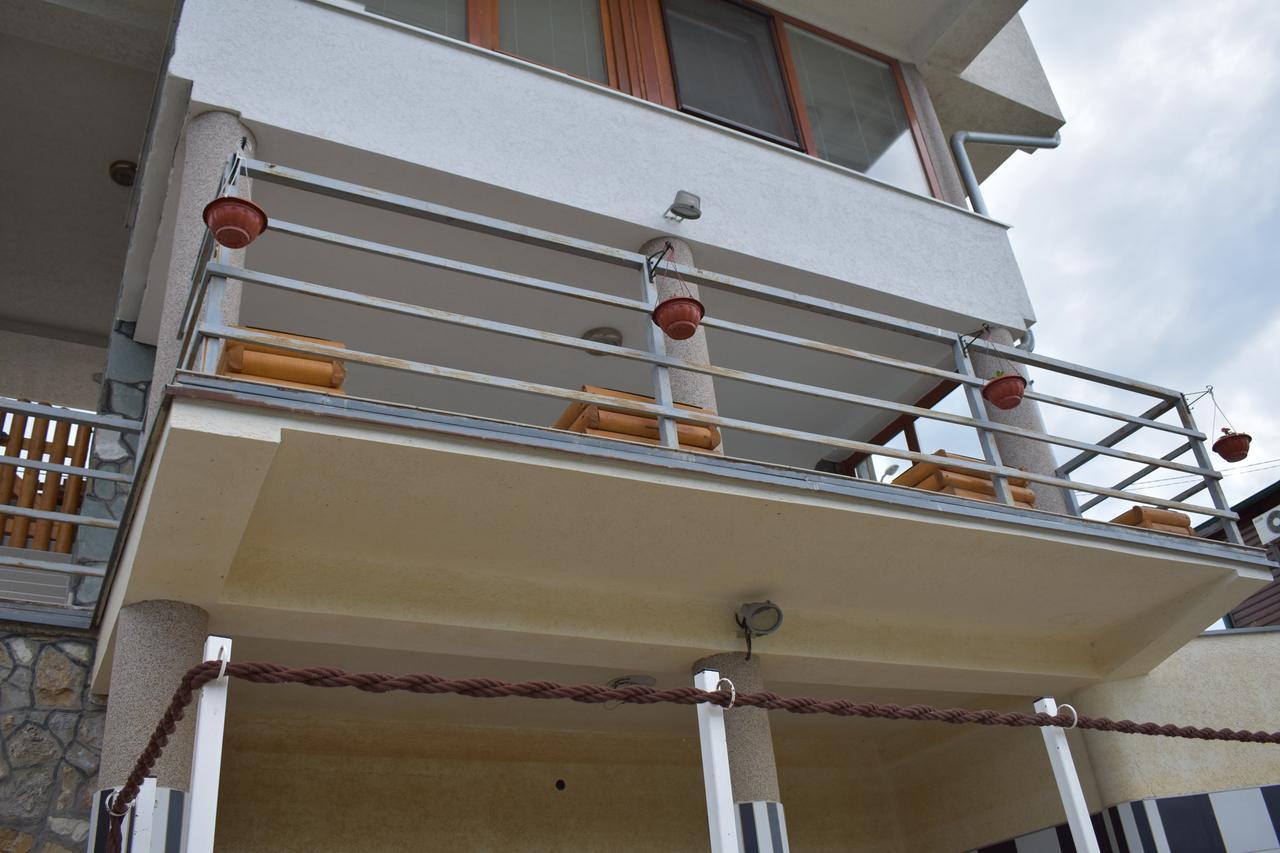 Vila Edu Koncarevo Ngoại thất bức ảnh